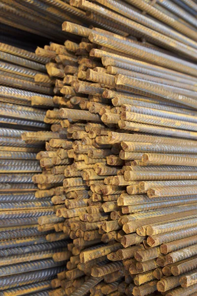Paketlerine Periyodik Bir Profille Takviye Çubukları Rusya Metal Ürünler Depoda — Stok fotoğraf