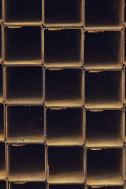 Metal ürünleri, Rusya depodaki paketlerine dikdörtgen kesit metal profil boru