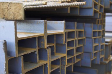 Metal profil kiriş depodaki paketlerine metal ürünleri, Rusya Federasyonu