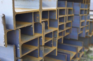 Metal profil kiriş depodaki paketlerine metal ürünleri, Rusya Federasyonu