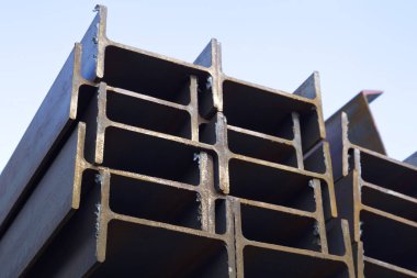 Metal profil kiriş depodaki paketlerine metal ürünleri, Rusya Federasyonu