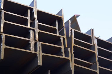 Metal profil kiriş depodaki paketlerine metal ürünleri, Rusya Federasyonu