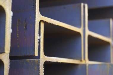 Metal profil kiriş depodaki paketlerine metal ürünleri, Rusya Federasyonu