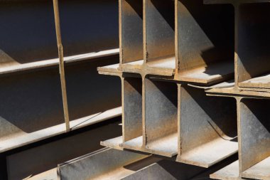 Metal profil kiriş depodaki paketlerine metal ürünleri, Rusya Federasyonu