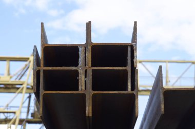 Metal profil kiriş depodaki paketlerine metal ürünleri, Rusya Federasyonu