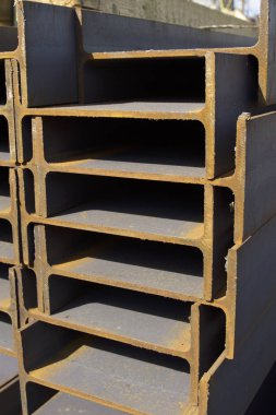 Metal profil kiriş depodaki paketlerine metal ürünleri, Rusya Federasyonu