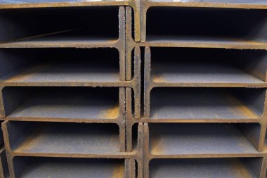 Metal profil kiriş depodaki paketlerine metal ürünleri, Rusya Federasyonu