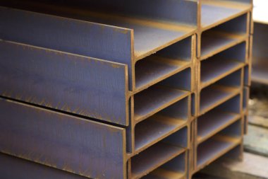 Metal profil kiriş depodaki paketlerine metal ürünleri, Rusya Federasyonu