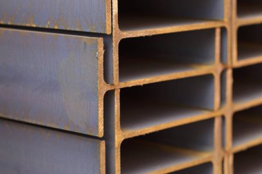 Metal profil kiriş depodaki paketlerine metal ürünleri, Rusya Federasyonu