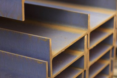 Metal profil kiriş depodaki paketlerine metal ürünleri, Rusya Federasyonu