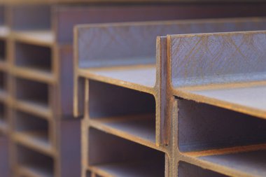 Metal profil kiriş depodaki paketlerine metal ürünleri, Rusya Federasyonu