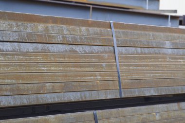 Metal profil kiriş depodaki paketlerine metal ürünleri, Rusya Federasyonu