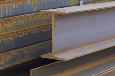 Metal profil kiriş depodaki paketlerine metal ürünleri, Rusya Federasyonu