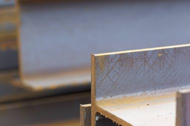 Metal profil kiriş depodaki paketlerine metal ürünleri, Rusya Federasyonu