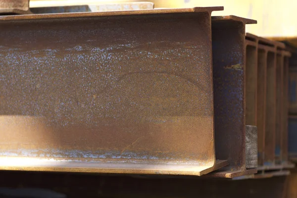 Metal profil kiriş depodaki paketlerine metal ürünleri, Rusya Federasyonu