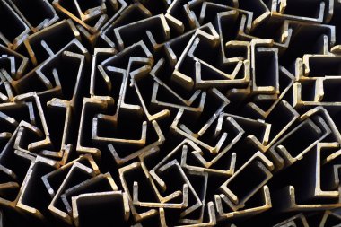 Metal profil kanal depodaki paketlerine metal ürünleri, Rusya Federasyonu