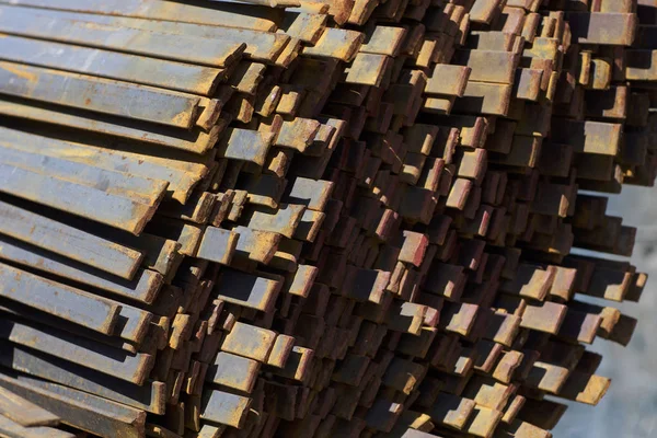 Metal profil şerit depodaki paketlerine metal ürünleri, Rusya Federasyonu