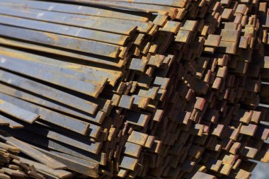 Metal profil şerit depodaki paketlerine metal ürünleri, Rusya Federasyonu