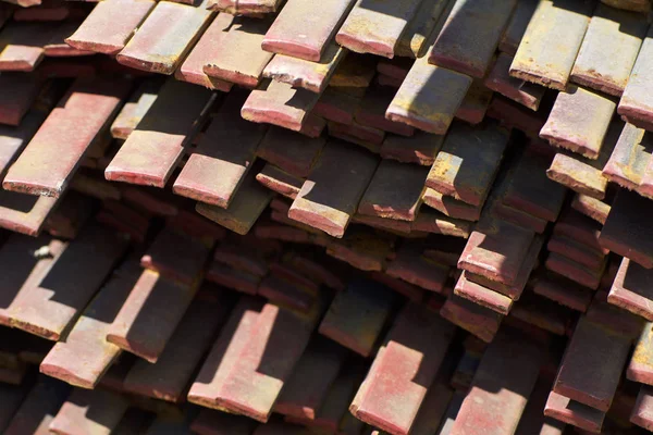 Metal profil şerit depodaki paketlerine metal ürünleri, Rusya Federasyonu