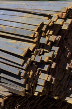 Metal profil şerit depodaki paketlerine metal ürünleri, Rusya Federasyonu