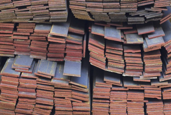 Metal profil şerit depodaki paketlerine metal ürünleri, Rusya Federasyonu