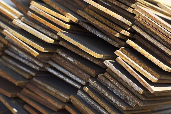 Metal profil şerit depodaki paketlerine metal ürünleri, Rusya Federasyonu