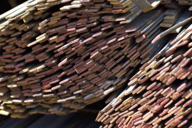 Metal profil şerit depodaki paketlerine metal ürünleri, Rusya Federasyonu