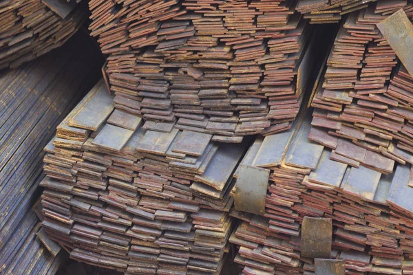 Metal profil şerit depodaki paketlerine metal ürünleri, Rusya Federasyonu