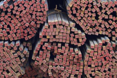 Metal ürünleri, Rusya depodaki paketleri meydanda metal profil