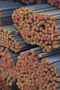 Metal ürünleri, Rusya depodaki paketleri meydanda metal profil