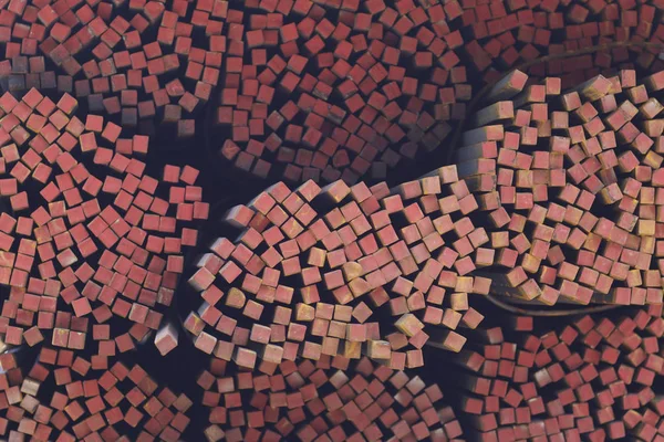 Metal ürünleri, Rusya depodaki paketleri meydanda metal profil