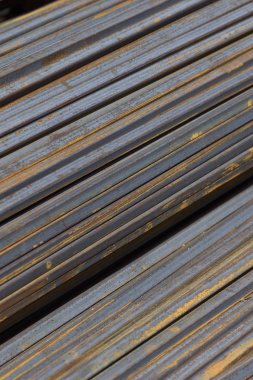 Metal ürünleri, Rusya depodaki paketleri meydanda metal profil