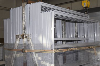 Çelik yapılar daha fazla derleme, Rusya için çeşitli unsurları