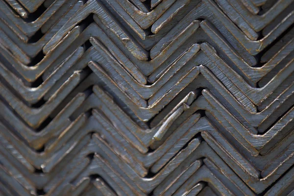 Metal profil açısı metal ürünlerin depodaki paketlerinde