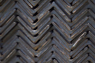 Metal profil açısı metal ürünlerin depodaki paketlerinde