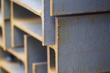 Metal profil kiriş depodaki paketlerine metal ürünleri, Rusya Federasyonu