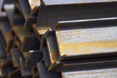 Metal profil kiriş depodaki paketlerine metal ürünleri, Rusya Federasyonu