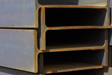 Metal profil kiriş depodaki paketlerine metal ürünleri, Rusya Federasyonu