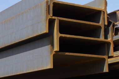 Metal profil kiriş depodaki paketlerine metal ürünleri, Rusya Federasyonu