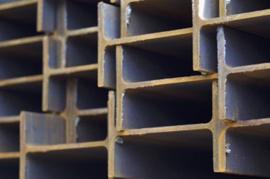 Metal profil kiriş depodaki paketlerine metal ürünleri, Rusya Federasyonu