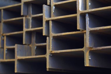 Metal profil kiriş depodaki paketlerine metal ürünleri, Rusya Federasyonu