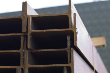 Metal profil kiriş depodaki paketlerine metal ürünleri, Rusya Federasyonu