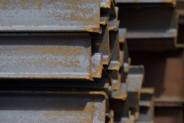 Metal profil kiriş depodaki paketlerine metal ürünleri, Rusya Federasyonu