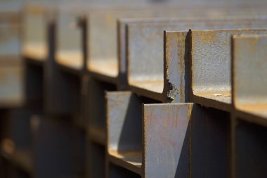 Metal profil kiriş depodaki paketlerine metal ürünleri, Rusya Federasyonu