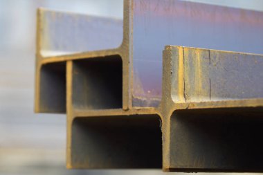 Metal profil kiriş depodaki paketlerine metal ürünleri, Rusya Federasyonu