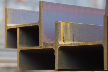 Metal profil kiriş depodaki paketlerine metal ürünleri, Rusya Federasyonu