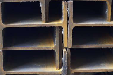 Metal profil kiriş depodaki paketlerine metal ürünleri, Rusya Federasyonu