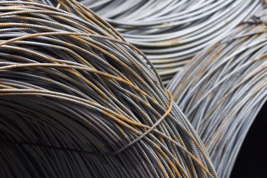 İnce metal takviye koyları metal ürünler depoda, Rusya içine yara