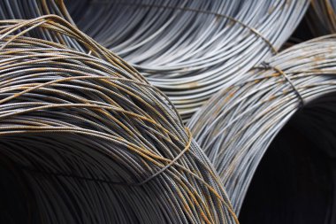 İnce metal takviye koyları metal ürünler depoda, Rusya içine yara