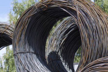 İnce metal takviye koyları metal ürünler depoda, Rusya içine yara